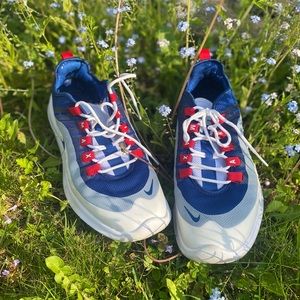 NIKE AIR MAX men’s size 9